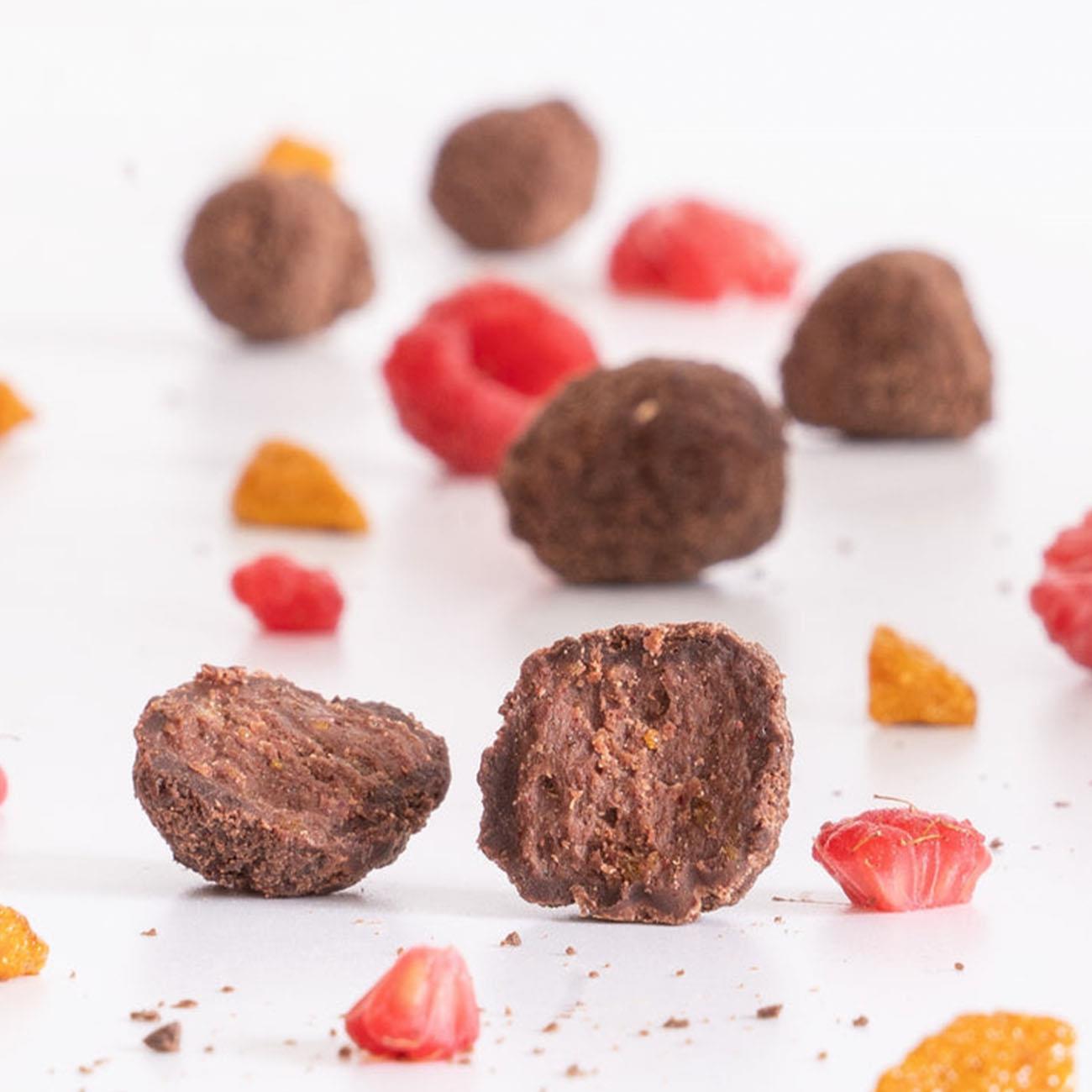 Organic Raspberry Scrunch Chocolate Wonders 65g BBE 23.05.2026