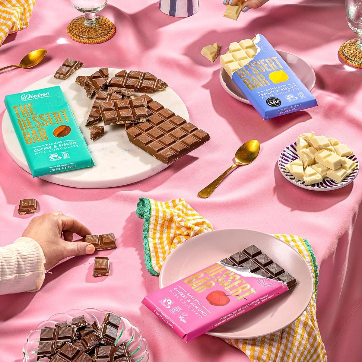 Bakewell Cherry & Almond Dark Chocolate Bar 180g - Divine Chocolate - Chocolate Bar - Eco Natural Products