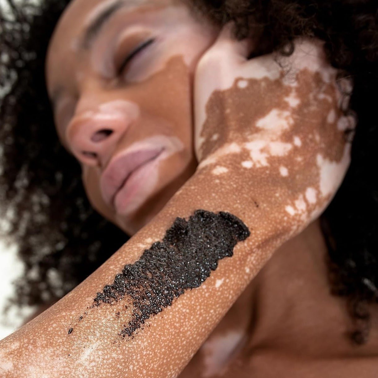 Coffee & Peppermint Body Scrub 200ml - Up Circle - Body Scrubs - Eco Natural Products