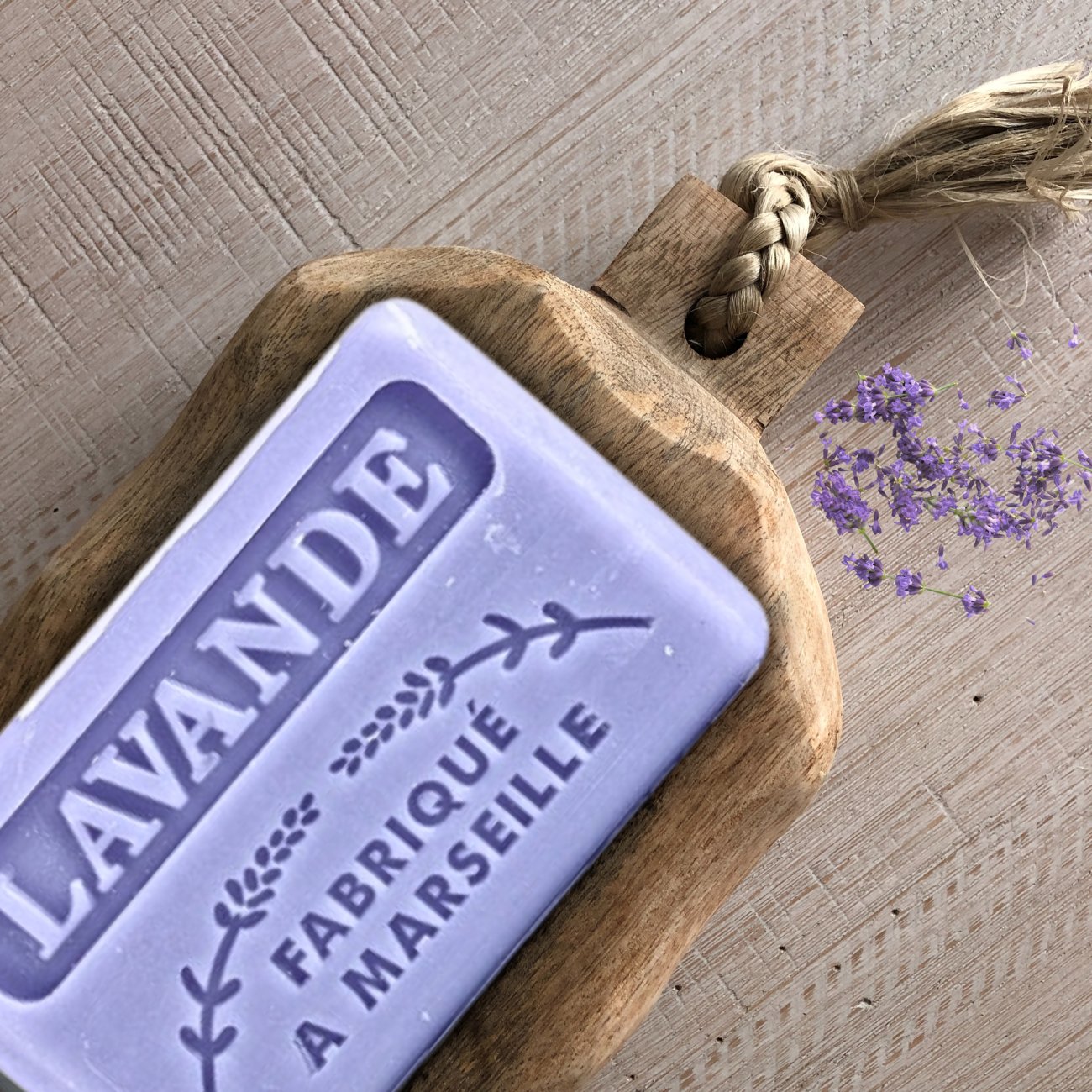 French Marseille Soap Lavande (Lavender) 60g - FouFour - Savon de Marseille - Bar Soap - Eco Natural Products