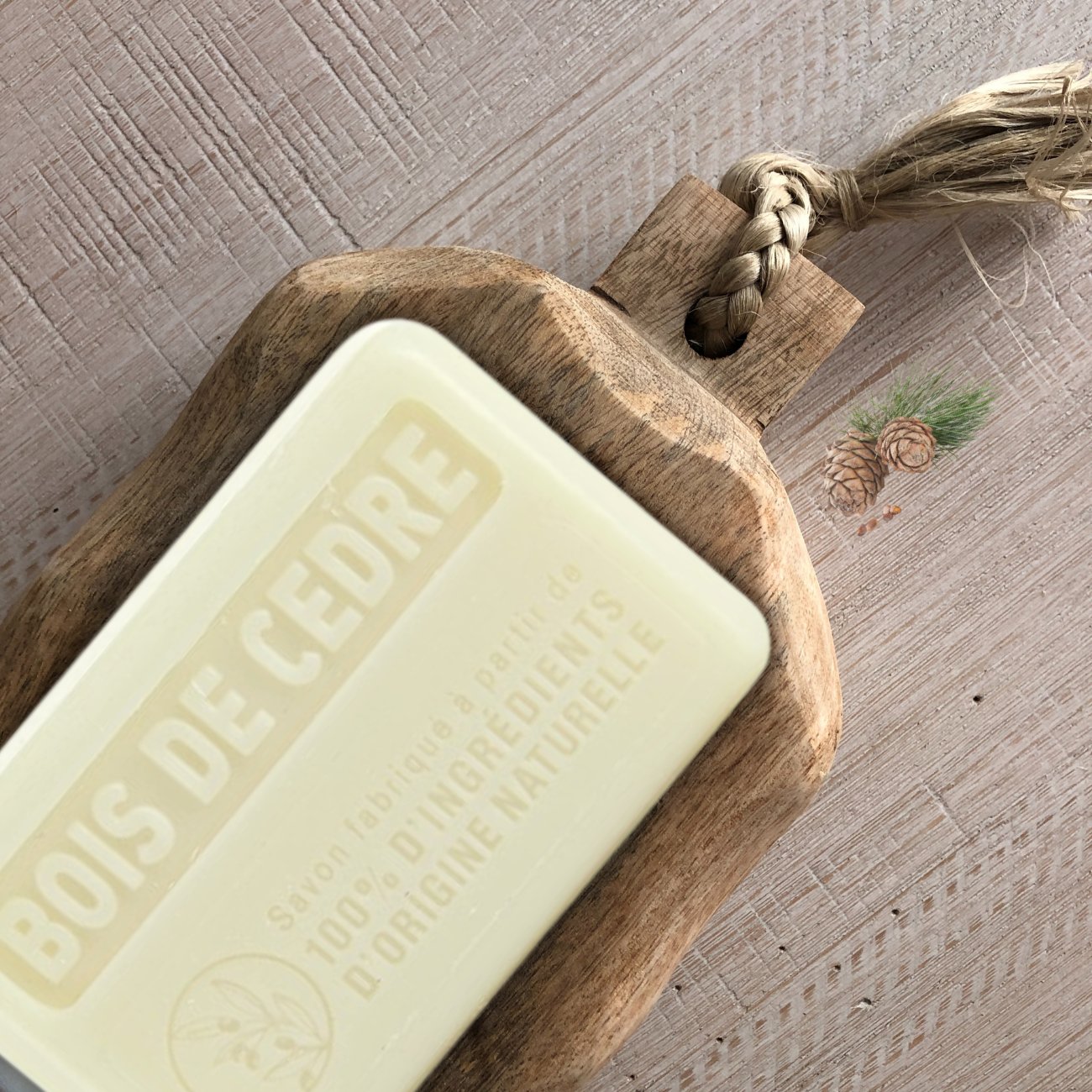 Marseille Soap 100% Natural Bois de Cedre (Cedar Wood) 125g - FouFour - Savon de Marseille - Bar Soap - Eco Natural Products