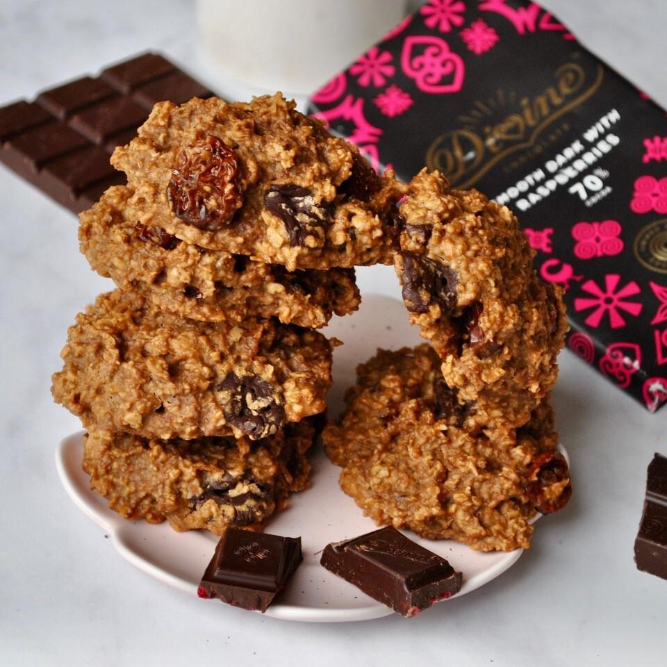 70% Dark Chocolate with Raspberries Bar 90g - Divine Chocolate - Chocolate - Eco Natural Products