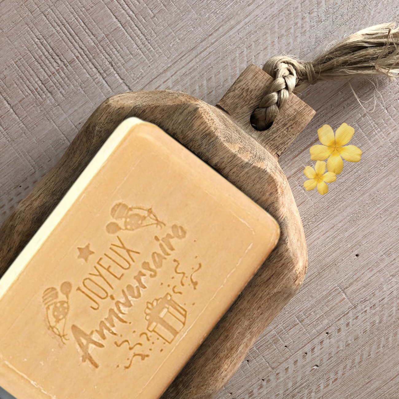 Occasion Soap Joyeux Anniversaire (Happy Birthday) 125g