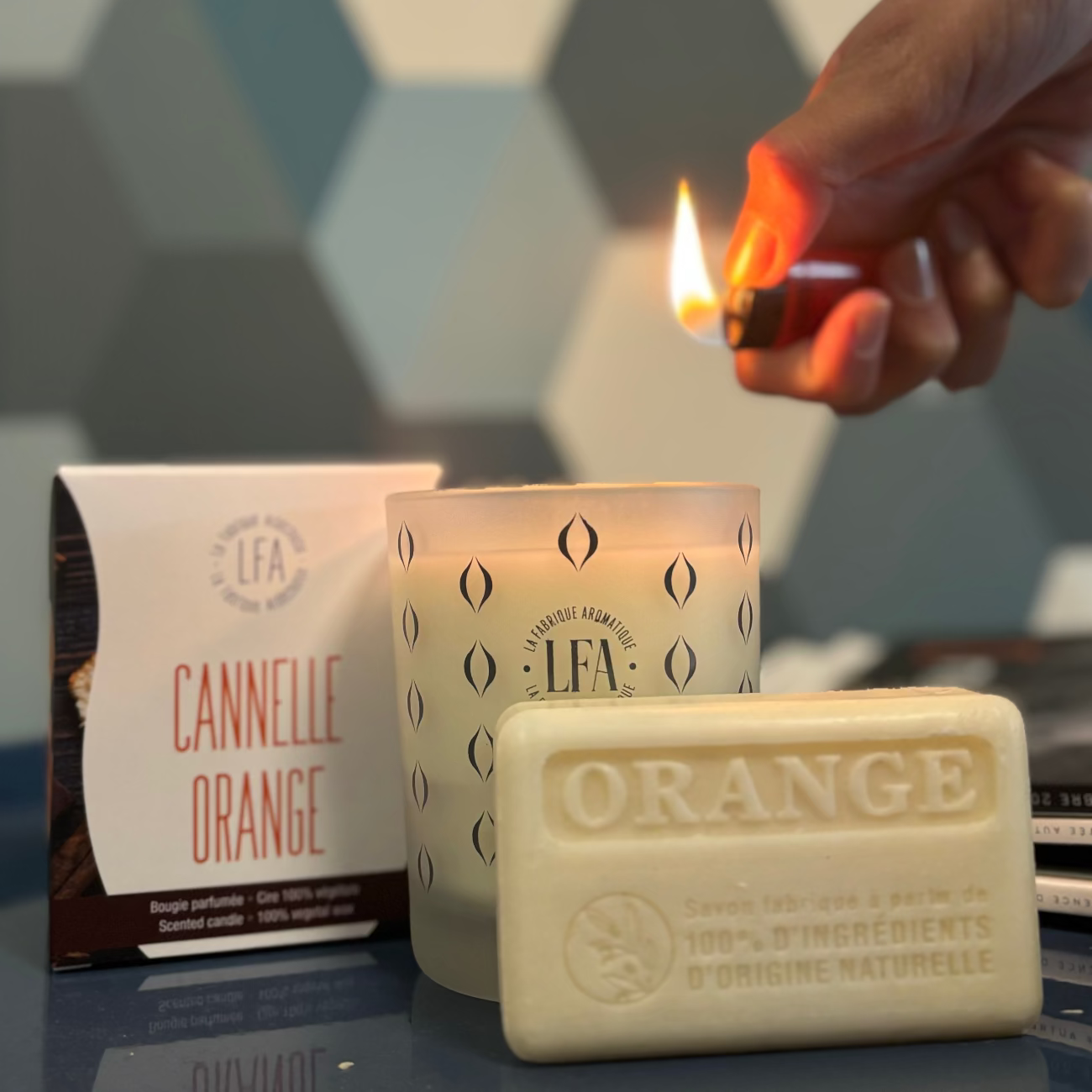 Marseille Soap 100% Natural Orange 125g lifestyle image