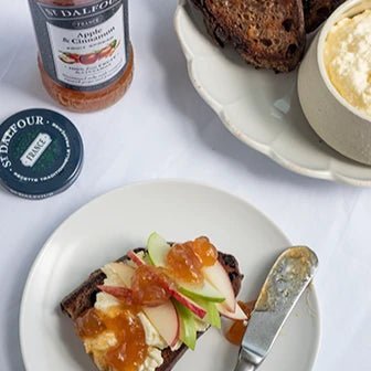 Apple & Cinnamon Fruit Spread 284g - St Dalfour - Fruit Spread - Eco Natural Products