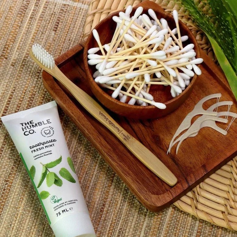 Bamboo Cotton Swabs White 100 pieces - Humble Brush - Cotton Swabs - Eco Natural Products