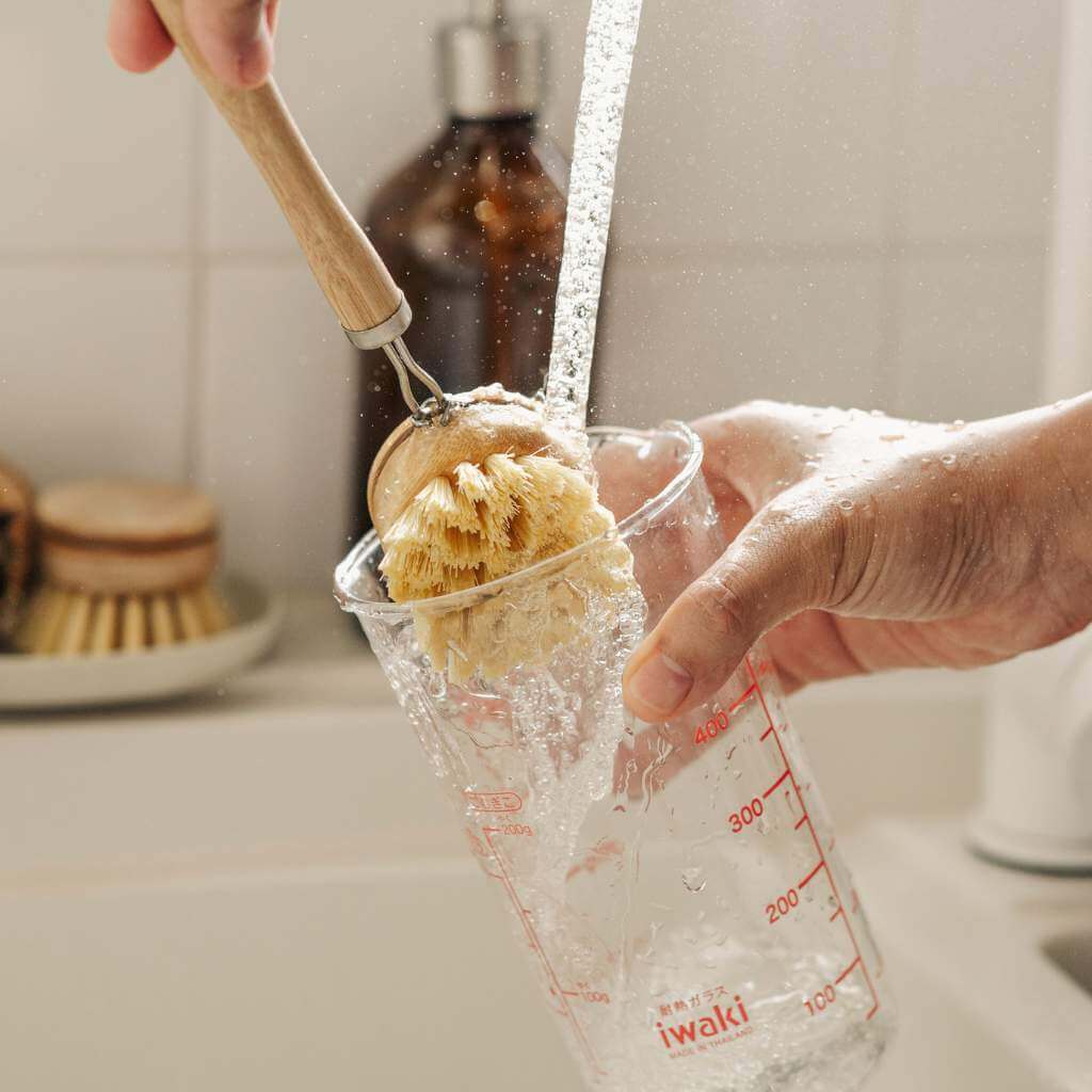 Bamboo Dish Brush Long Handle - Eco Natural Products - Washing Up Brush - Eco Natural Products