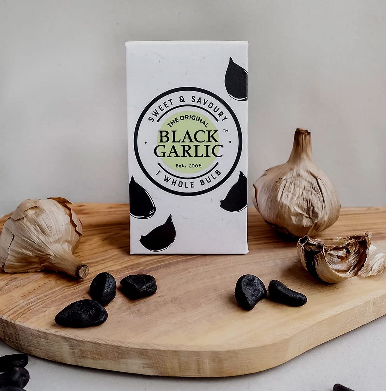 Black Garlic 1 Bulb 1 Box - Eco Natural Products - Balsajo Black Garlic - Condiments & Sauces