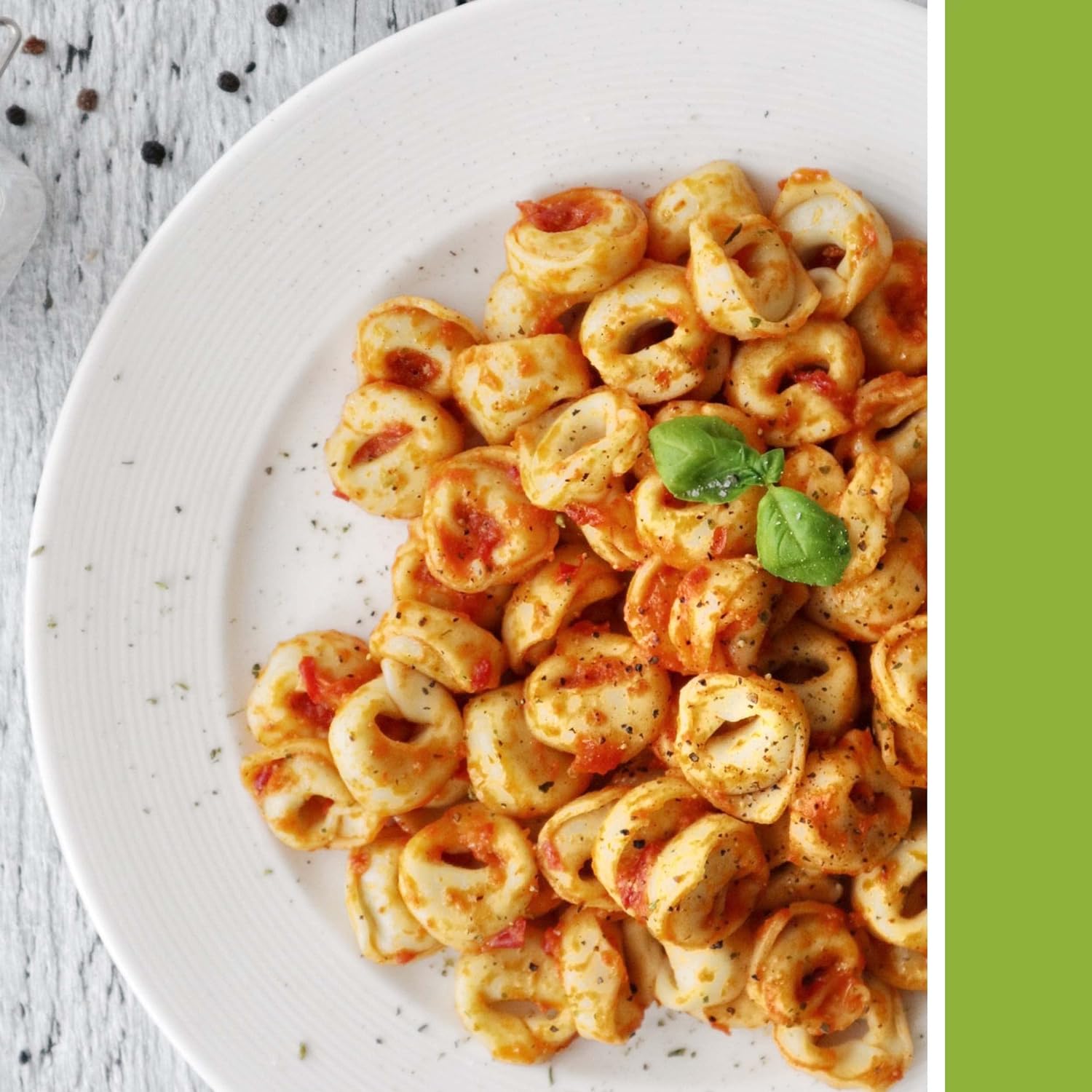 Chilli and Garlic Vegan Pesto 130g - Mr Organic - Pasta Sauce - Eco Natural Products