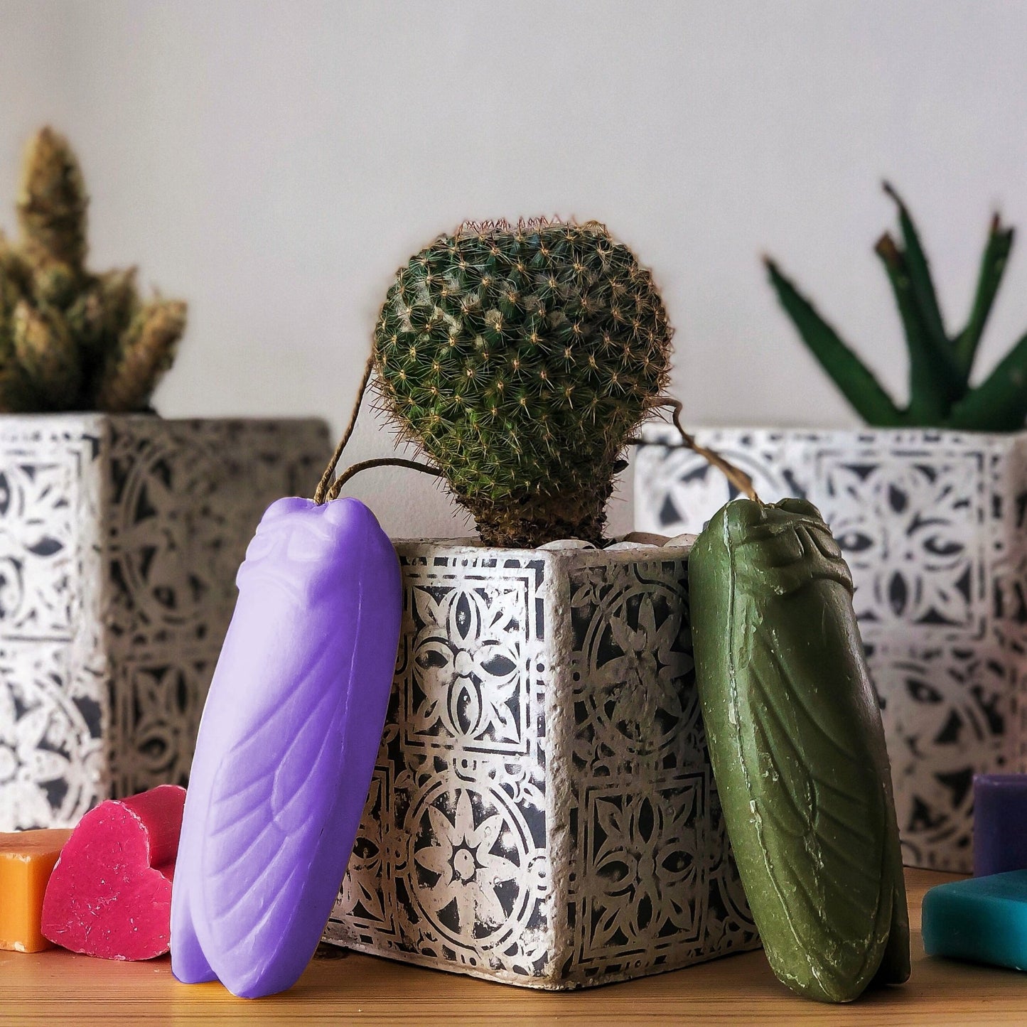 Cigale on a Cord Lavander 125g - FouFour - Savon de Marseille - Bar Soap - Eco Natural Products