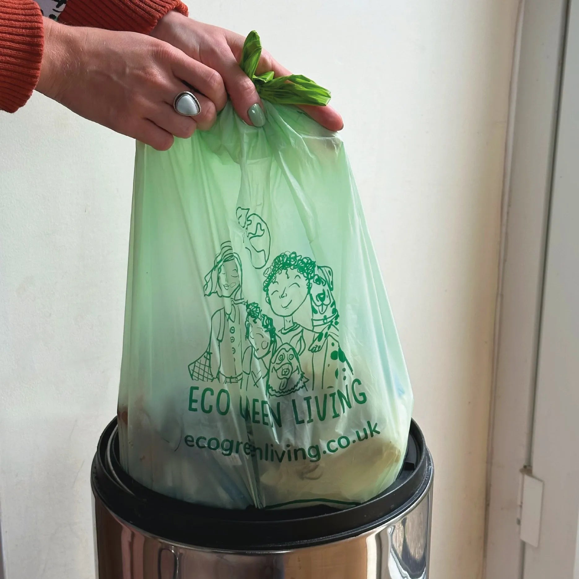 Compostable Drawstring Bin Bags 40 Litre 25 Bags - Eco Green Living - Garbage Bags - Eco Green Living