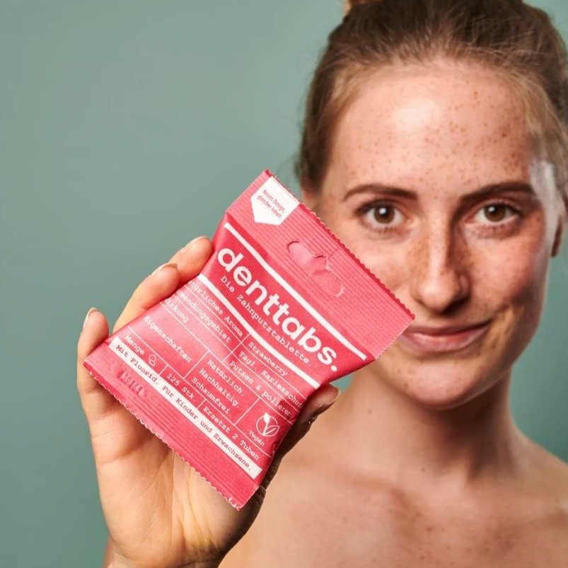 Dental Tablets Kids Strawberry with Flouride 125 tabs - Denttabs - Toothpaste Tablets - Eco Natural Products