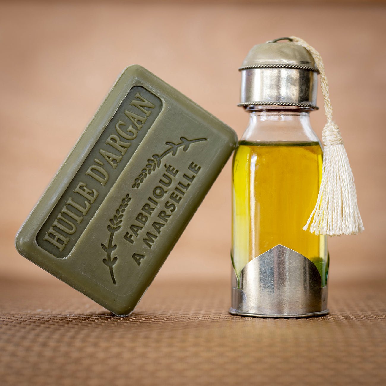 French Marseille Soap Huile d'Argan (Argan Oil) 125g - FouFour - Savon de Marseille - Bar Soap - Eco Natural Products