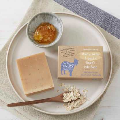Honey and Oats Goats Milk Soap 100g - Cyril's Soap Shed - Bar Soap - Cyril's Soap Shed