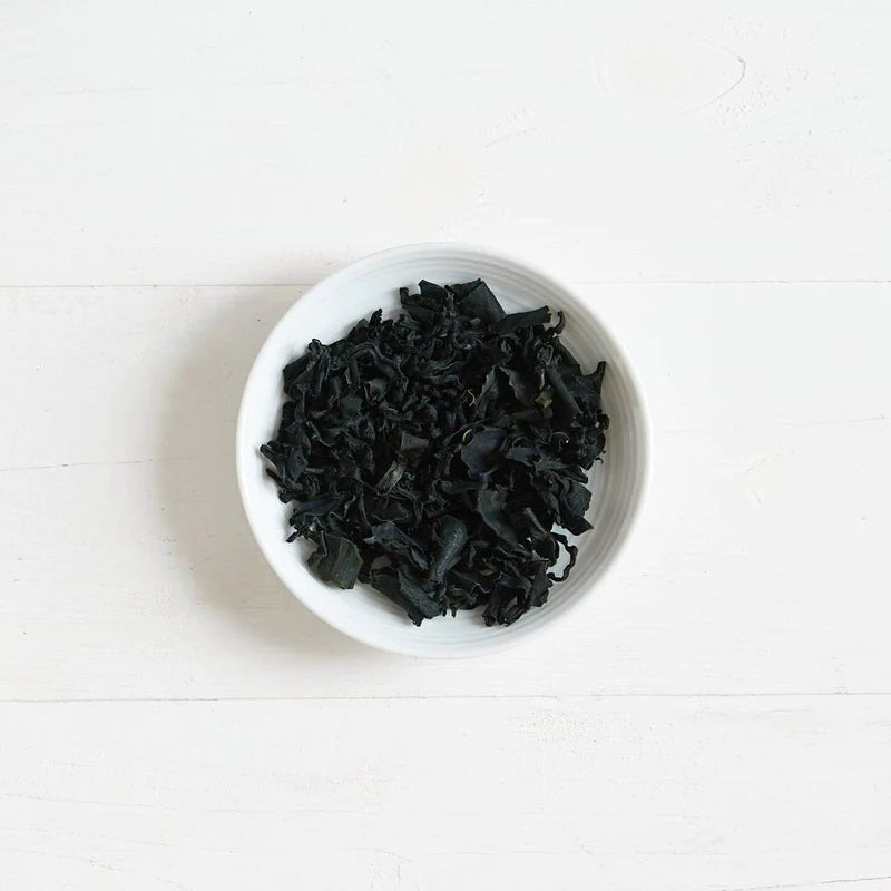 Japanese Instant Wakame Flakes Dried Sea Vegetable 25g - Clearspring - Sea Vegetables - Eco Natural Products