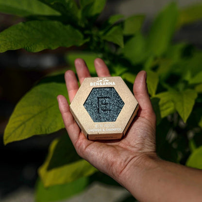 Love Soap Elm Wood Shower & Shampoo 60g - Ben & Anna - Shampoo - Eco Natural Products