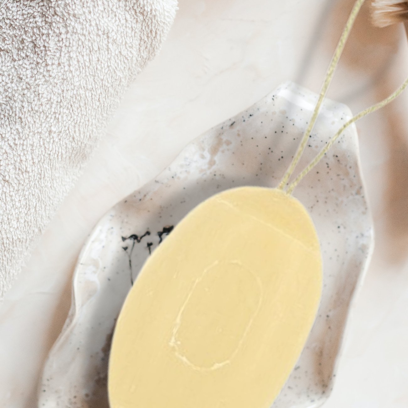 Marseille Soap Galet Yellow Clay and Citrus Essential Oils 155g - FouFour - Savon de Marseille - Bar Soap - Eco Natural Products