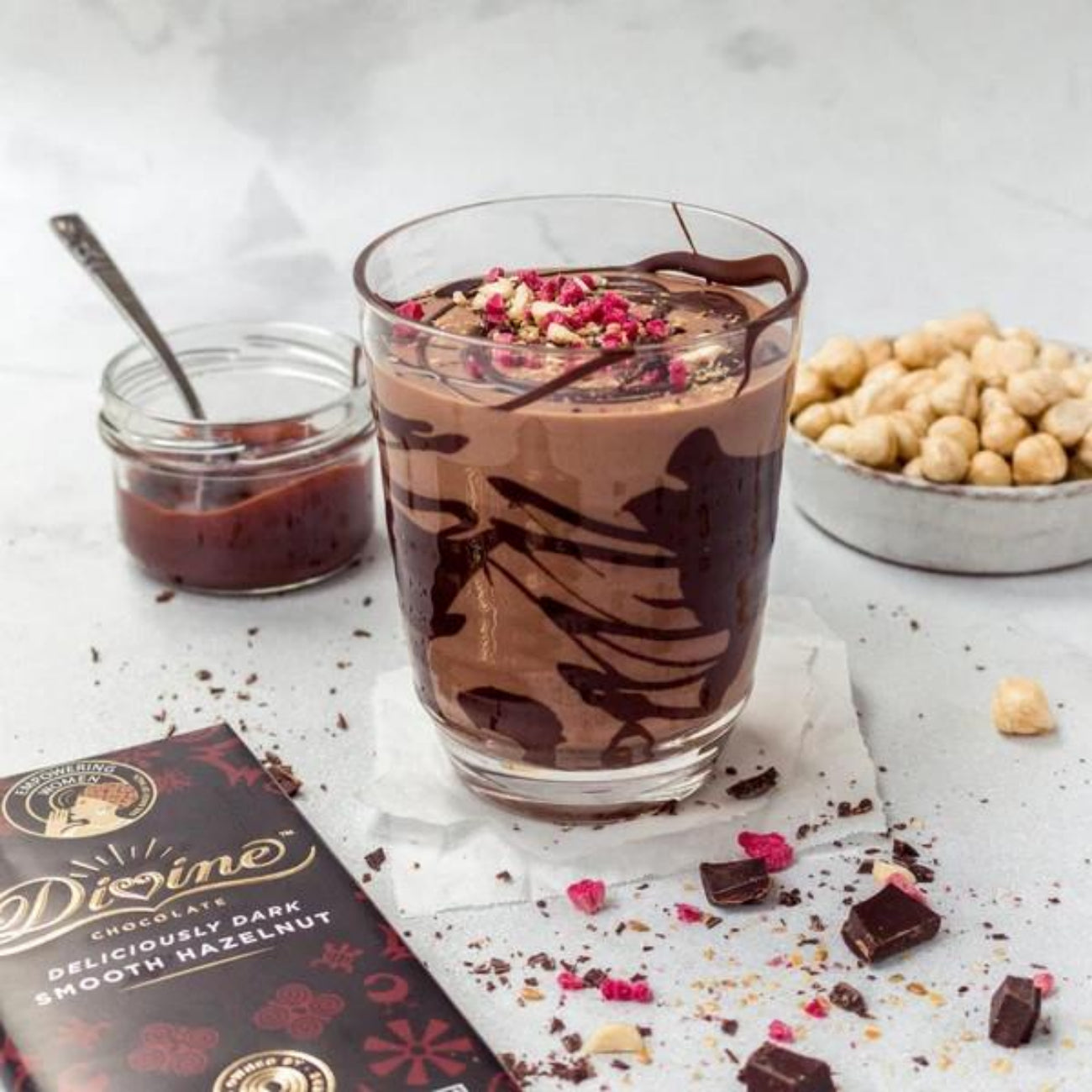 Natura 70% Dark Chocolate Hazelnut Prailine Bar 90g BBE 07.2026 - Divine Chocolate - Divine Chocolate