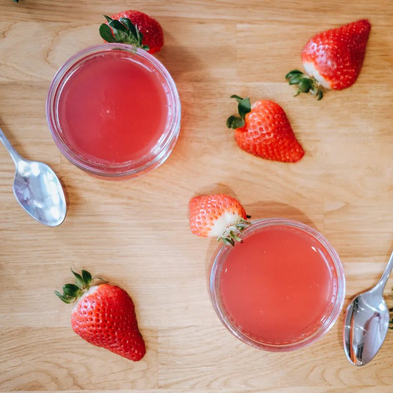 Natural Strawberry Real Fruit Flavoured Jelly Crystals 85g - Just Wholefoods - Jams & Jellies - Just Wholefoods