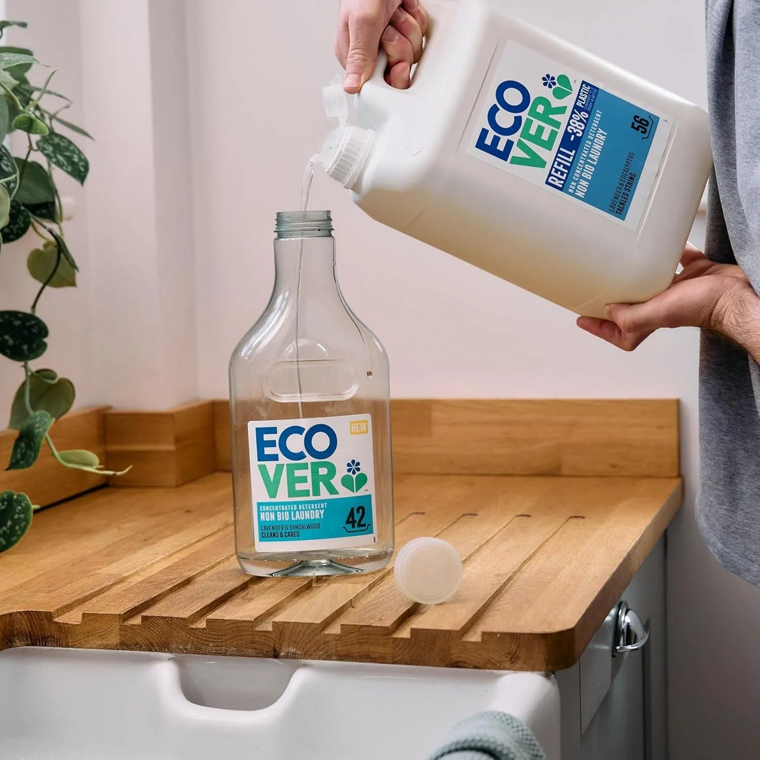 Non - Bio Liquid Gentle Fragrance Laundry Liquid 56 Washes 5L - Ecover - Laundry Liquid - Ecover