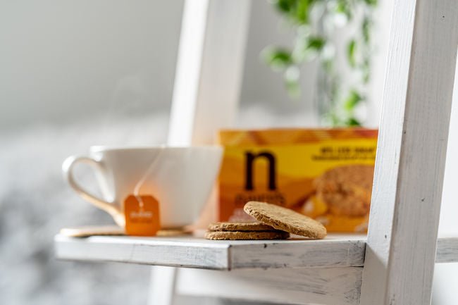 Oats and Stem Ginger Biscuit 200g - Eco Natural Products - Nairns - Biscuits