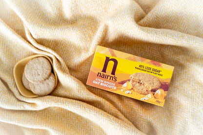 Oats and Stem Ginger Biscuit 200g - Nairns - Biscuits - Eco Natural Products