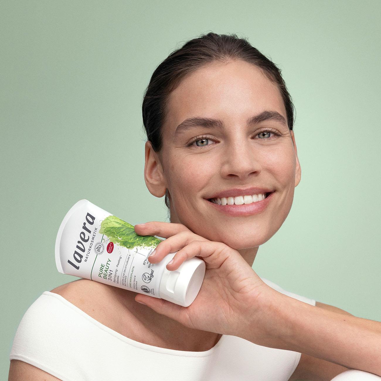 Pure Beauty 3In1 Wash, Scrub, Mask 125ml - Lavera - Lavera