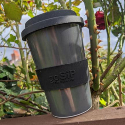 Plastic free charcoal reusable mug – toxin free with natural rice husk body and silicone grip.