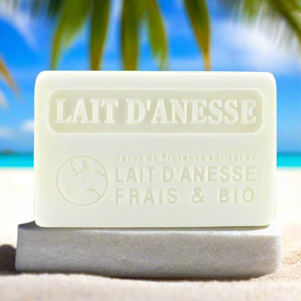 Savon de Marseille Lait d'anesse (Donkey Milk) 60g lifestyle