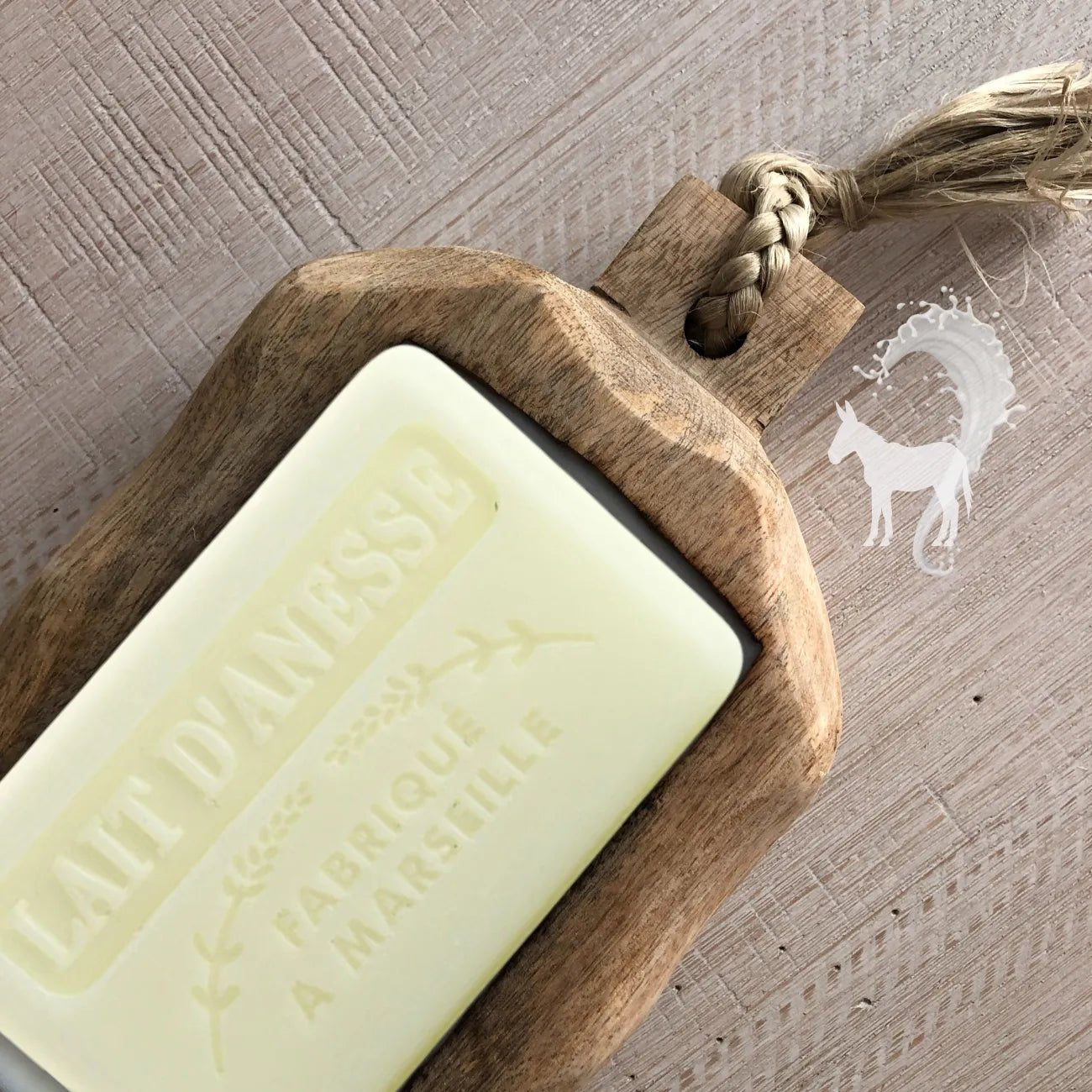 Savon de Marseille Lait d'anesse (Donkey Milk) 60g - Savons.com / Foufour Entreprise - Bar Soap - Savons.com / Foufour Entreprise
