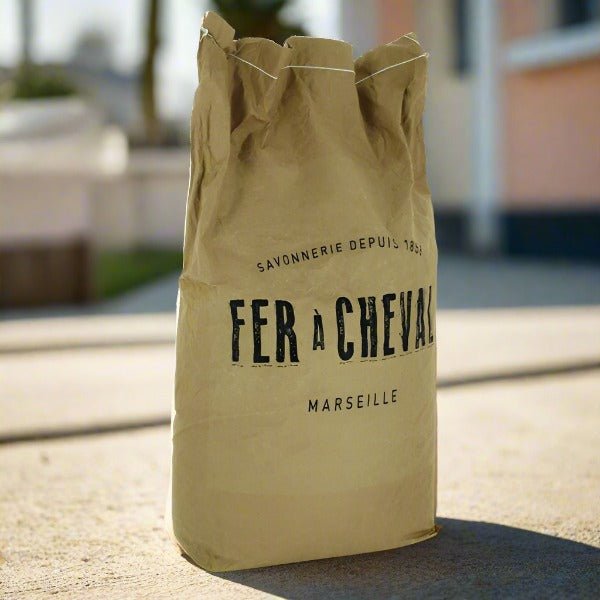 Savon de Marseille Olive Oil Soap Flakes 15kg - FouFour - Savon de Marseille - Laundry Detergent - Eco Natural Products