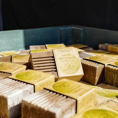 Stain Remover Laundry Bar Soap 300g - FouFour - Savon de Marseille - Laundry Soap - Eco Natural Products