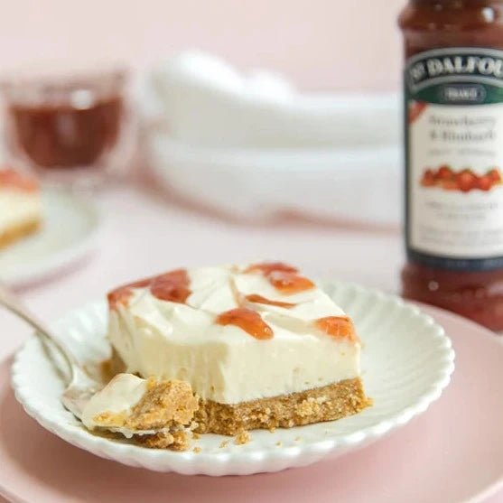 Strawberry and Rhubarb Fruit Spread 284g - St Dalfour - Fruit Spread - Eco Natural Products