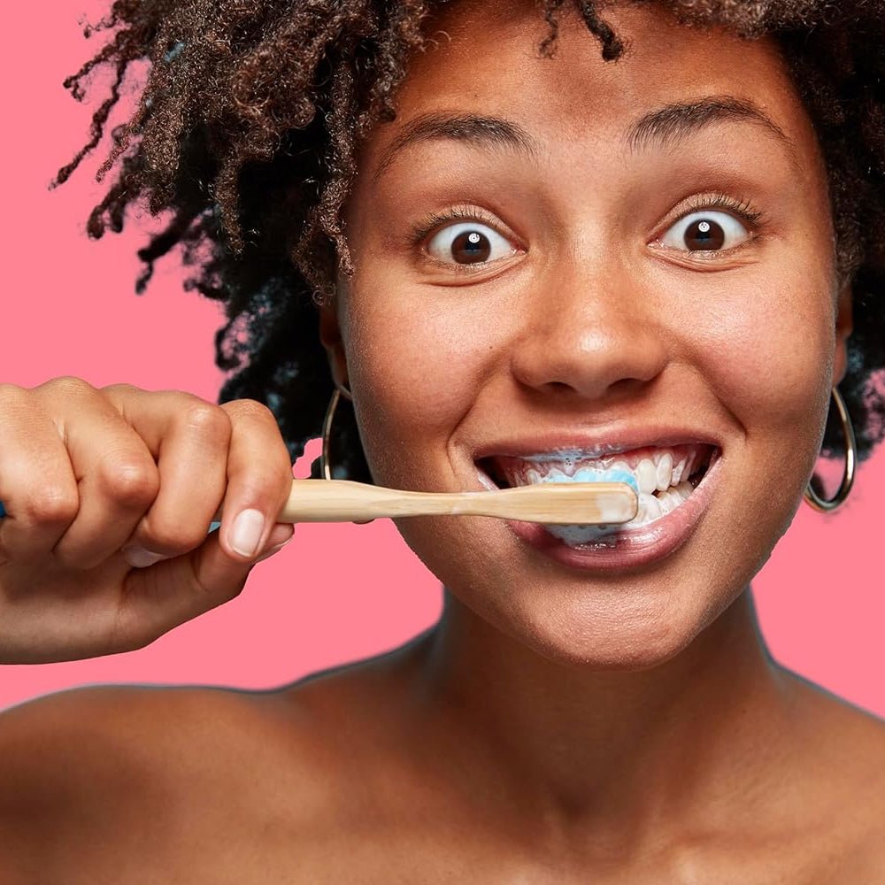 Toothpaste Strawberry with Fluoride 100ml - Kingfisher - Toothpaste - Kingfisher
